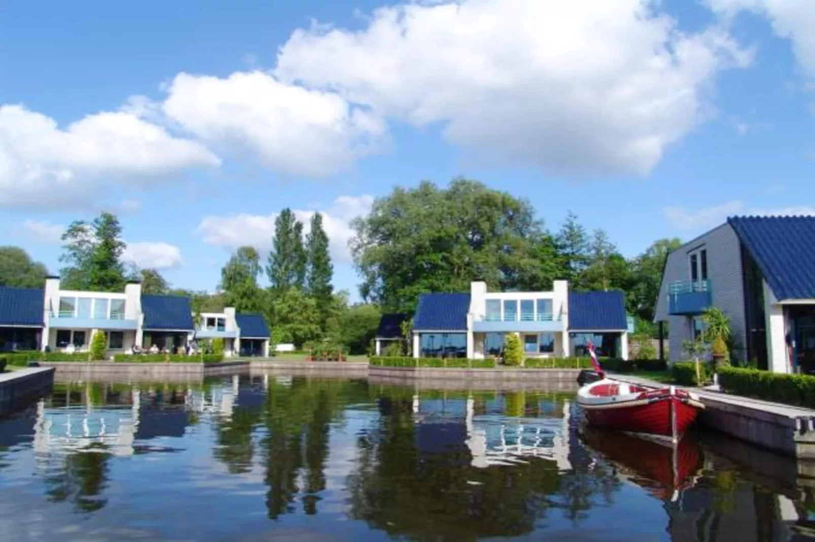 Panorama Villa | 3-8 pers | 3 slaapkamers | 2,5 badkamers - Buitenkant zomer