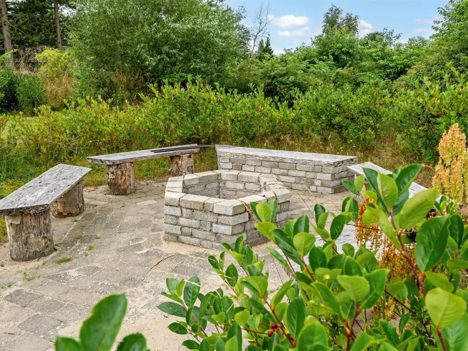 "Sunna" - 1.2km from the sea - Buiten