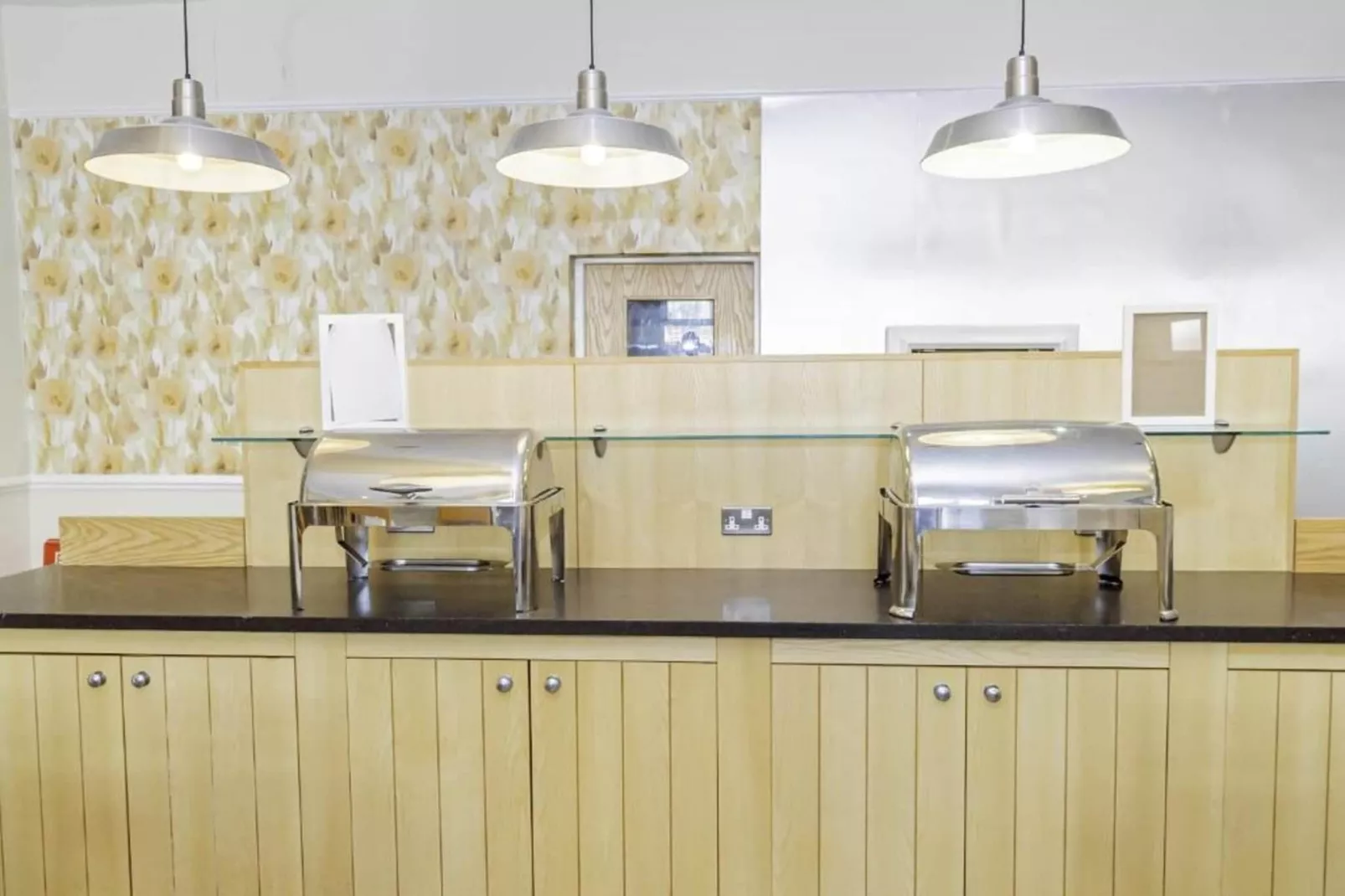 Standard Single Room - Eetkamer