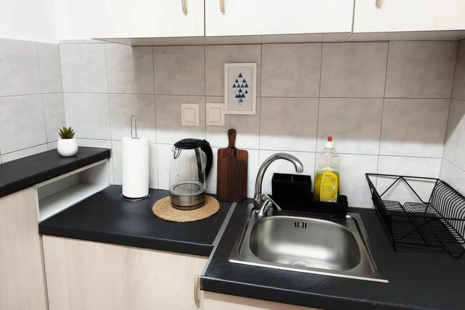 Chic White Marsis Paros Apt - Keuken