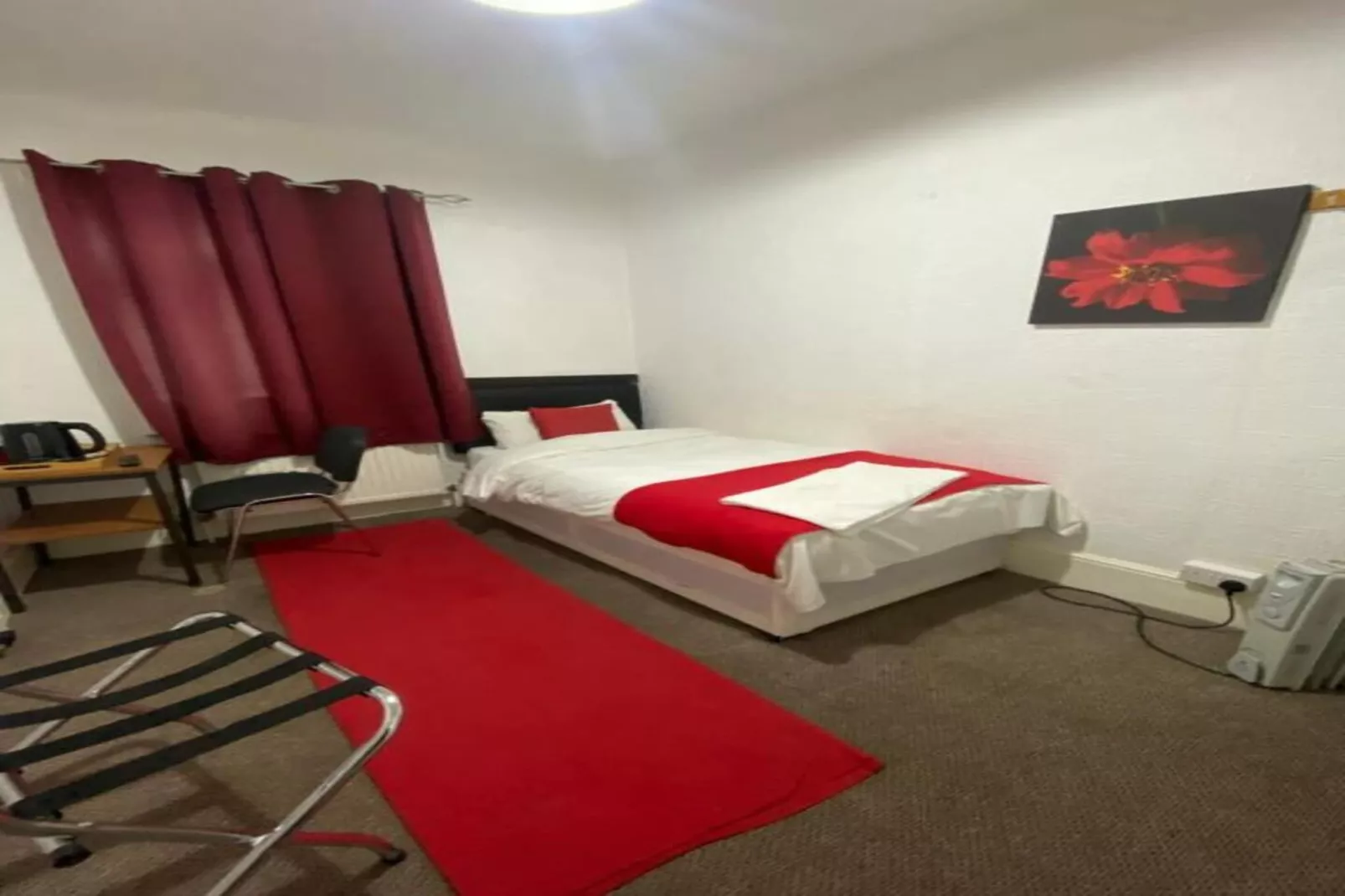 Standard Single Room - Shared - Slaapkamer