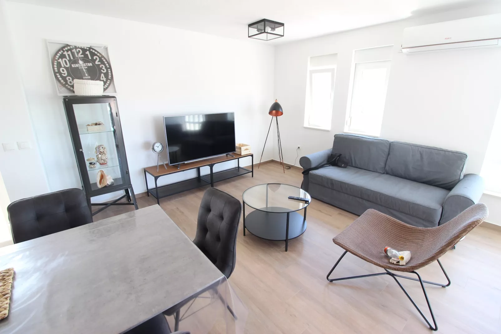 Apartman Jimmy - Woonkamer