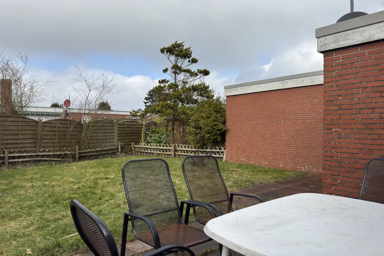Reihenbungalow Annette in Dornumersiel - Terrasbalkon