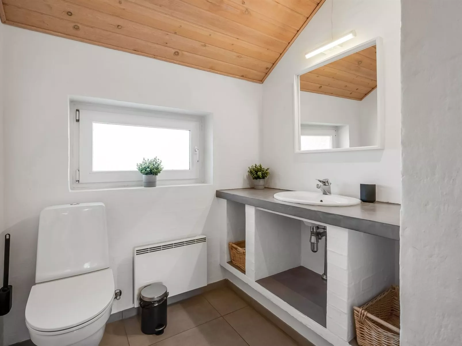 "Antoinetta" - 350m from the sea - Binnen