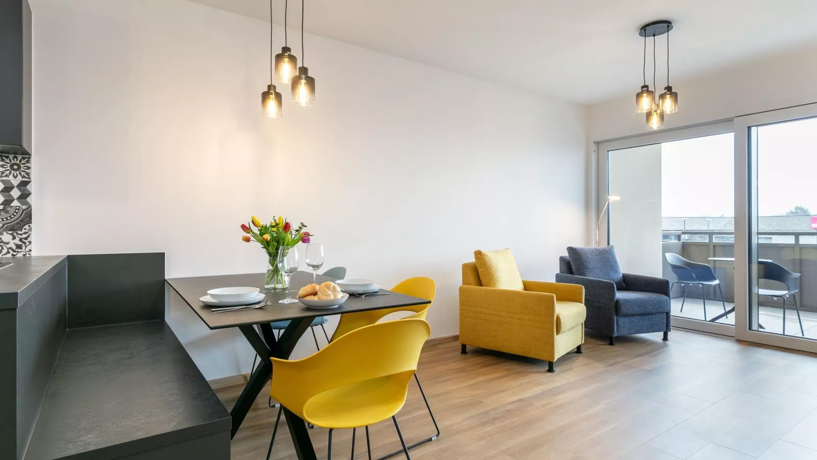 City Apartments Jenbach Top3Top4Top5 - Eetkamer