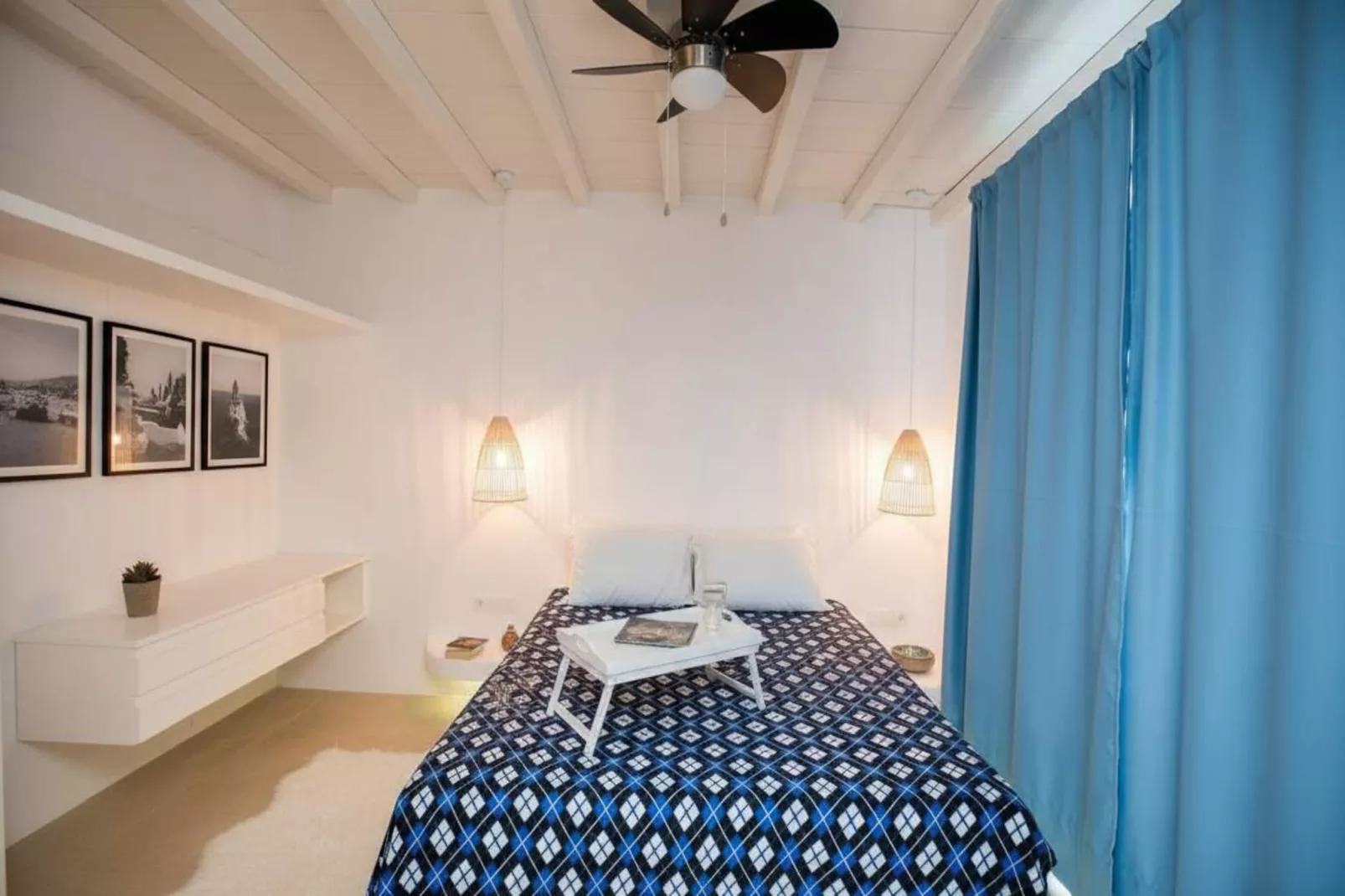 Scenic Agios Sostis Retreat with Sea Views - Slaapkamer