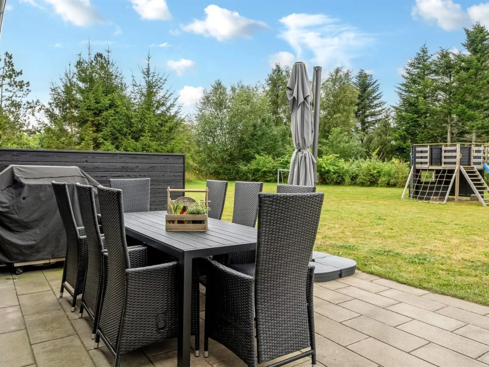 "Sunna" - 1.2km from the sea - Buiten