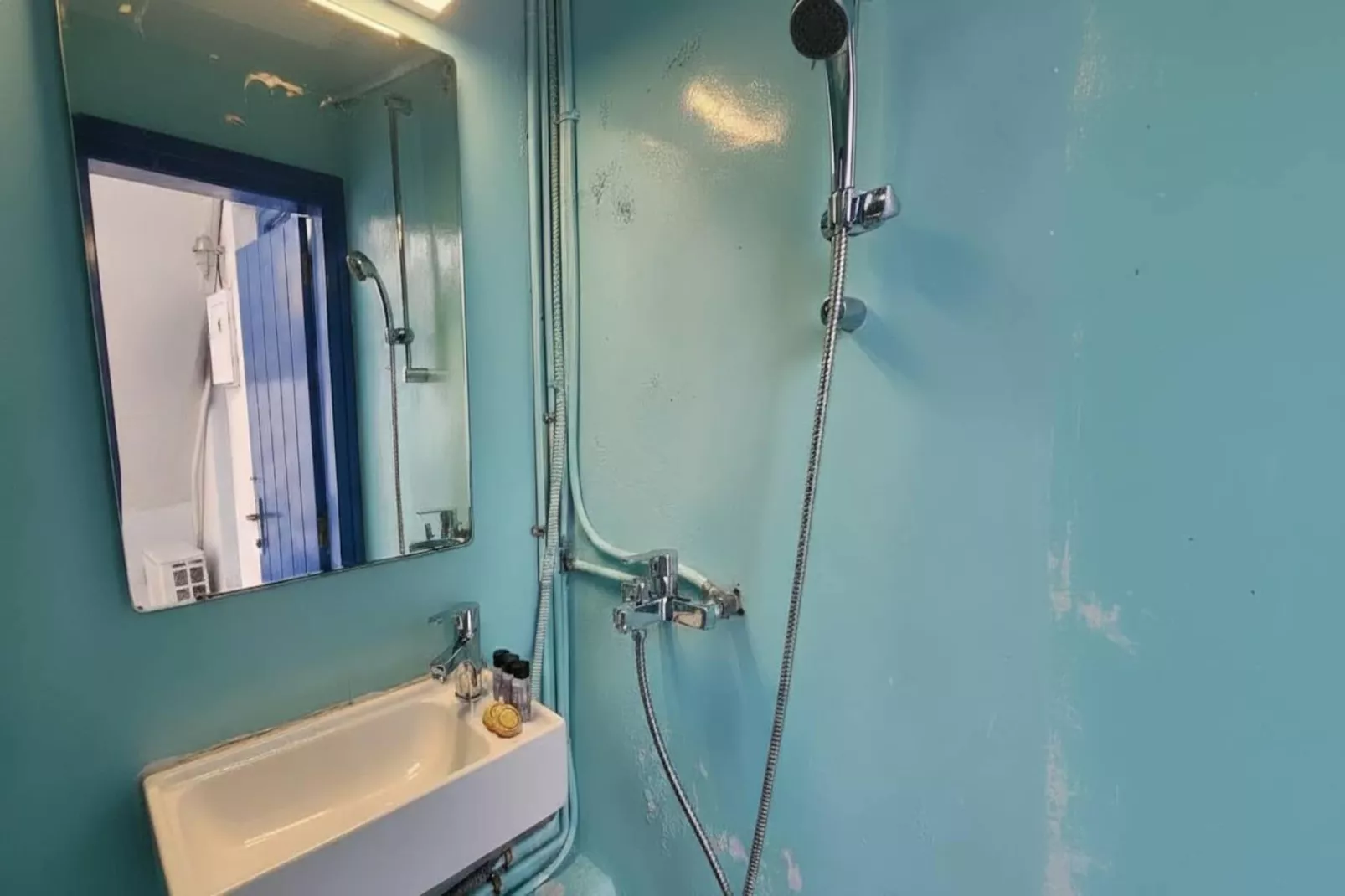 Katerina_St_vacay - Badkamer