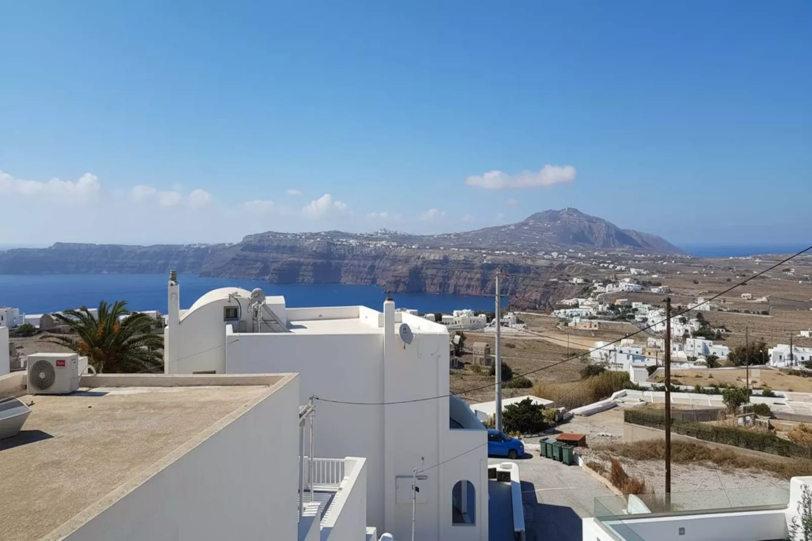 Peaceful Akrotiri Studio with Patio and Open Views - Uitzicht zomer