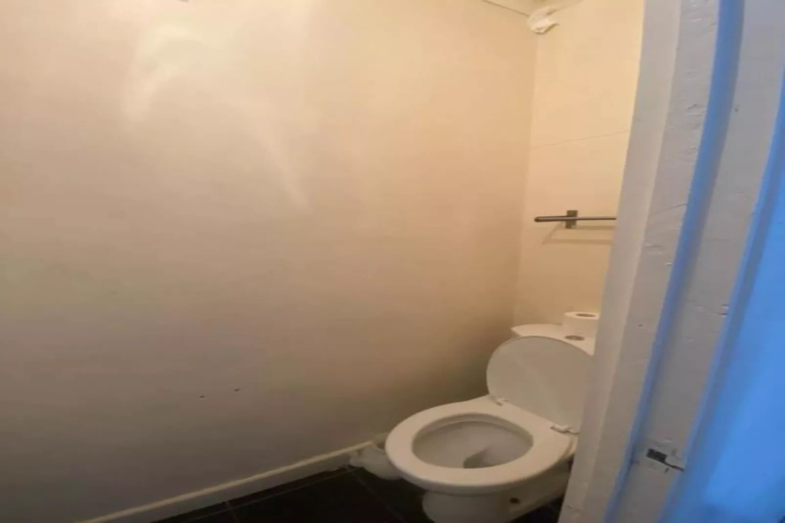 Standard Double Room - Badkamer