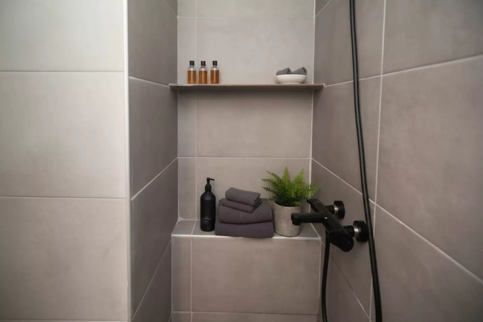 Grafio_vacay - Badkamer