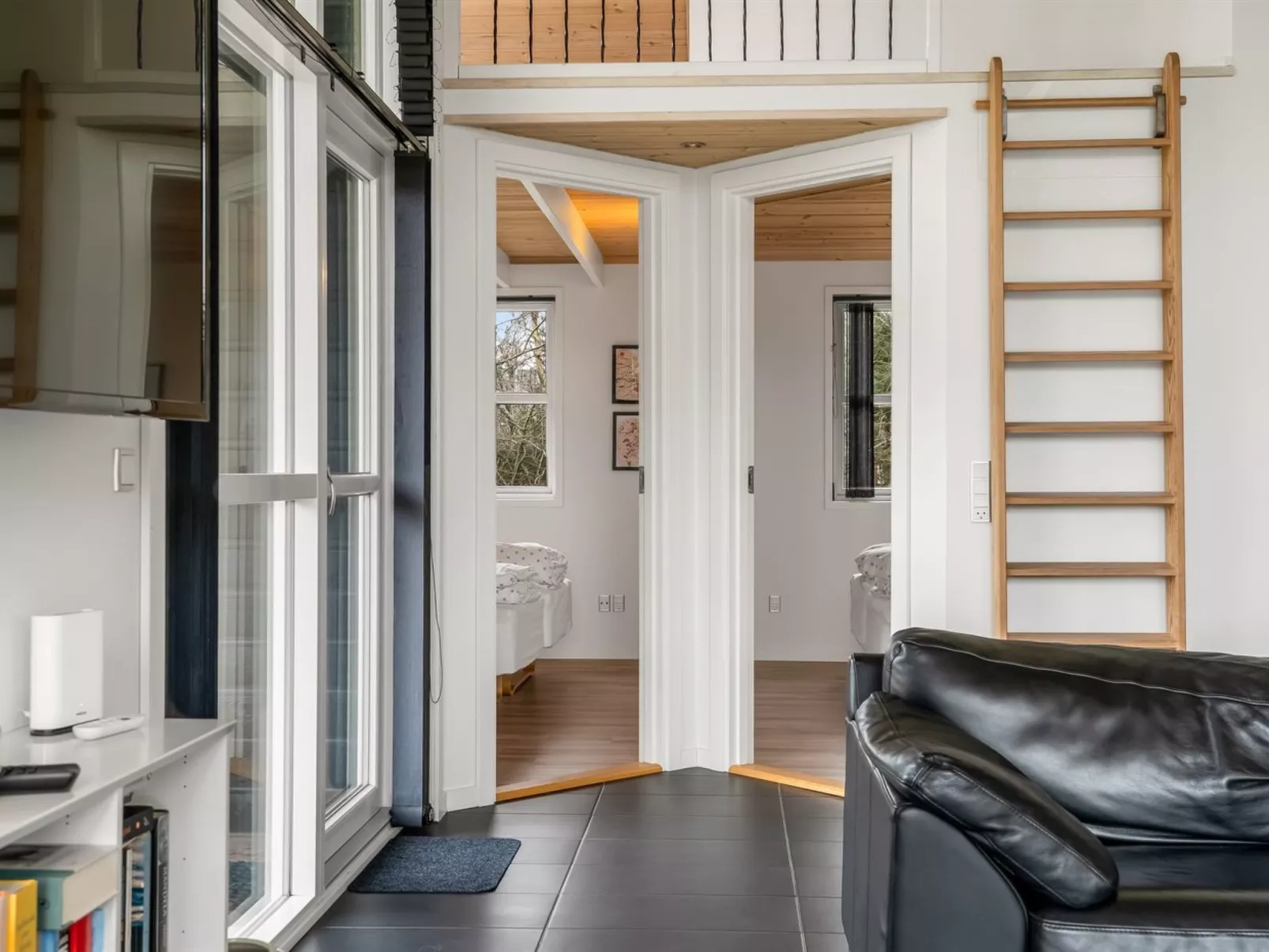 "Joske" - 2km from the sea - Binnen