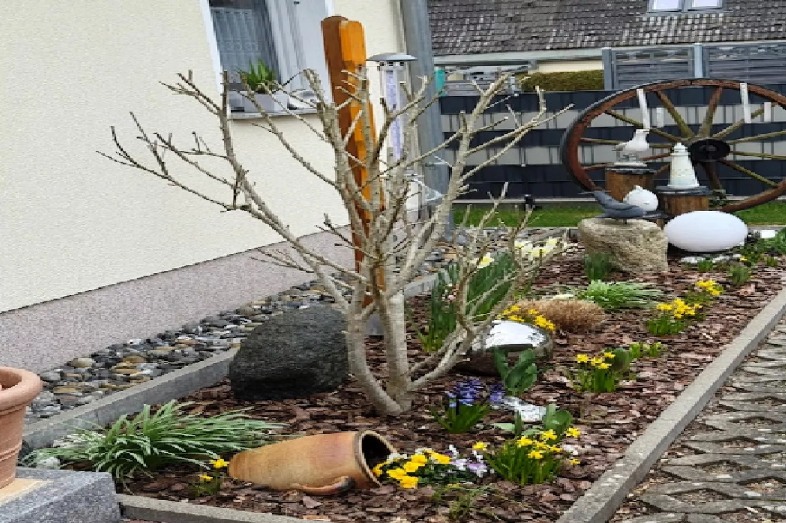 Doppelhaushälfte links - Terrasbalkon