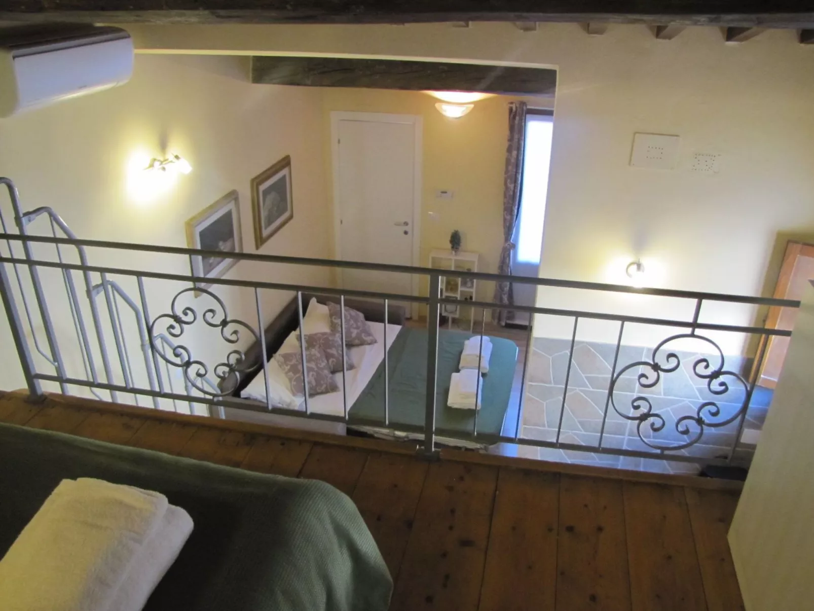 Schicke, moderne und geschmackvoll eingerichtete Ferienwohnung im beliebten Vie - Binnen