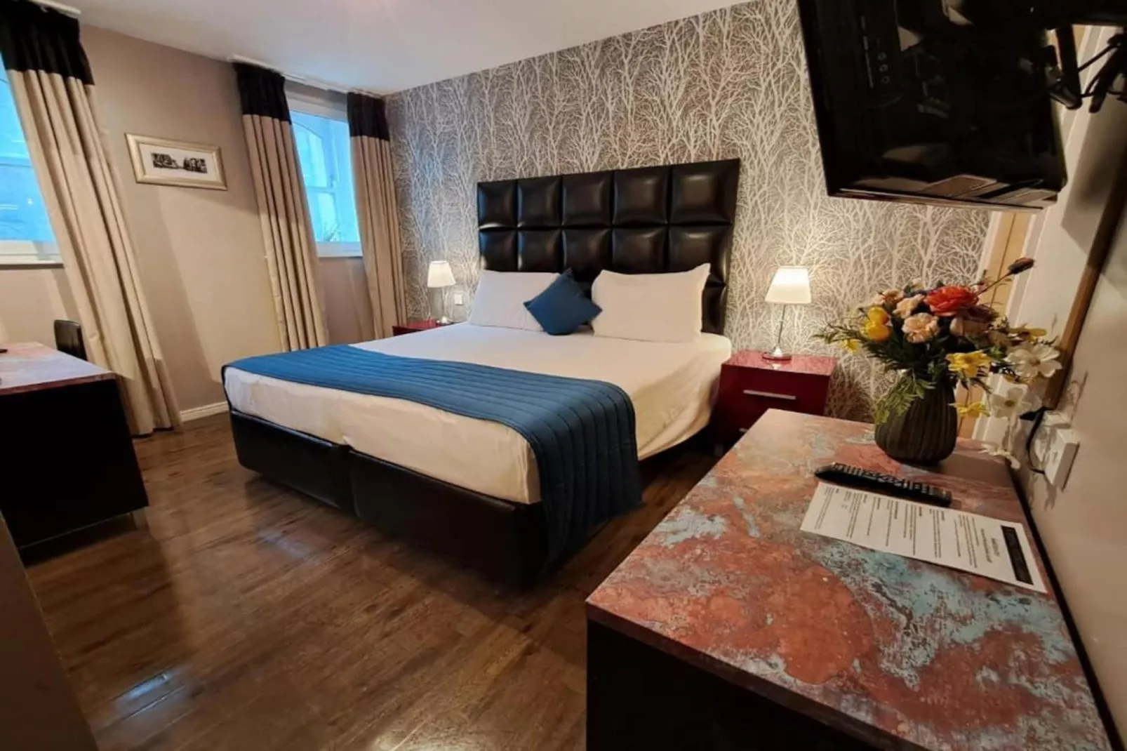 Compact Double Room - Slaapkamer