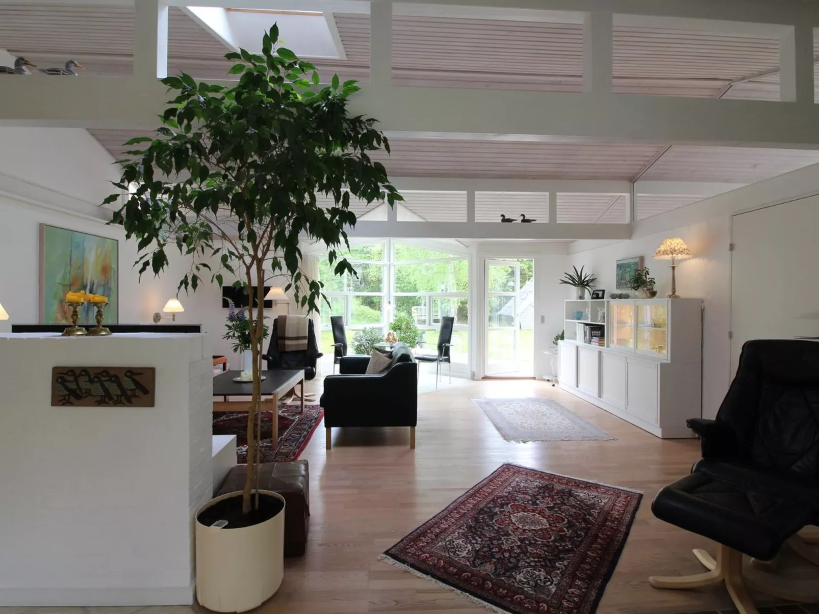 "Seraphina" - 2km from the sea - Binnen