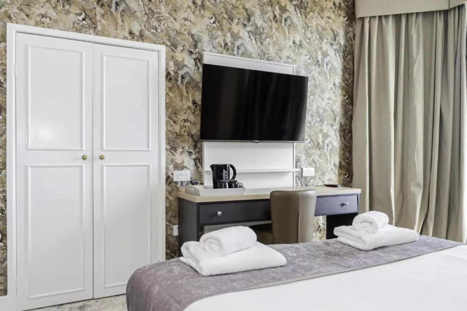 Standard Twin Room - Slaapkamer
