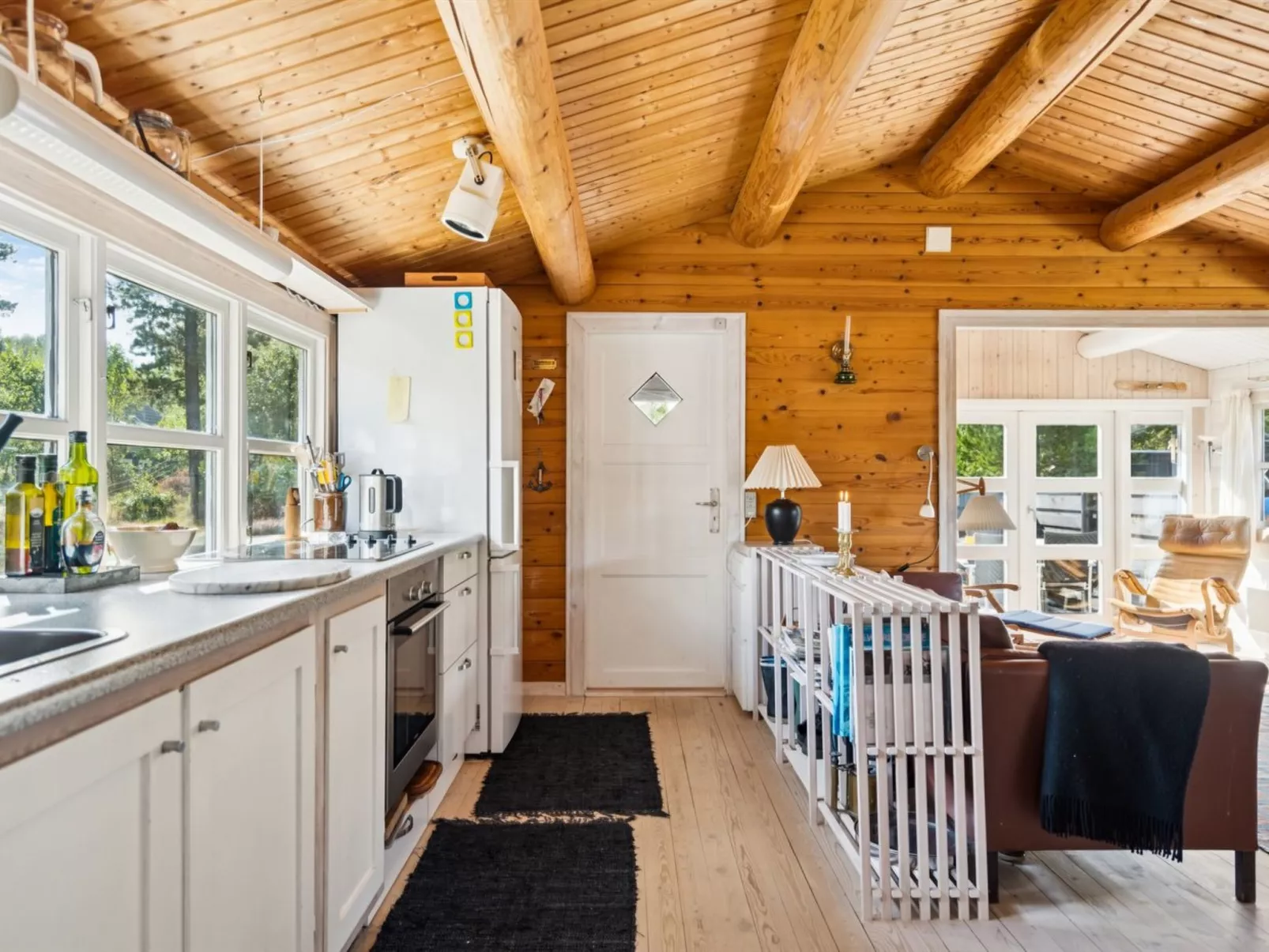 "Sorja" - 170m from the sea - Binnen