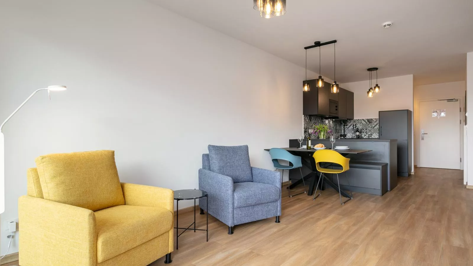 City Apartments Jenbach Top8Top9Top10 - Woonkamer