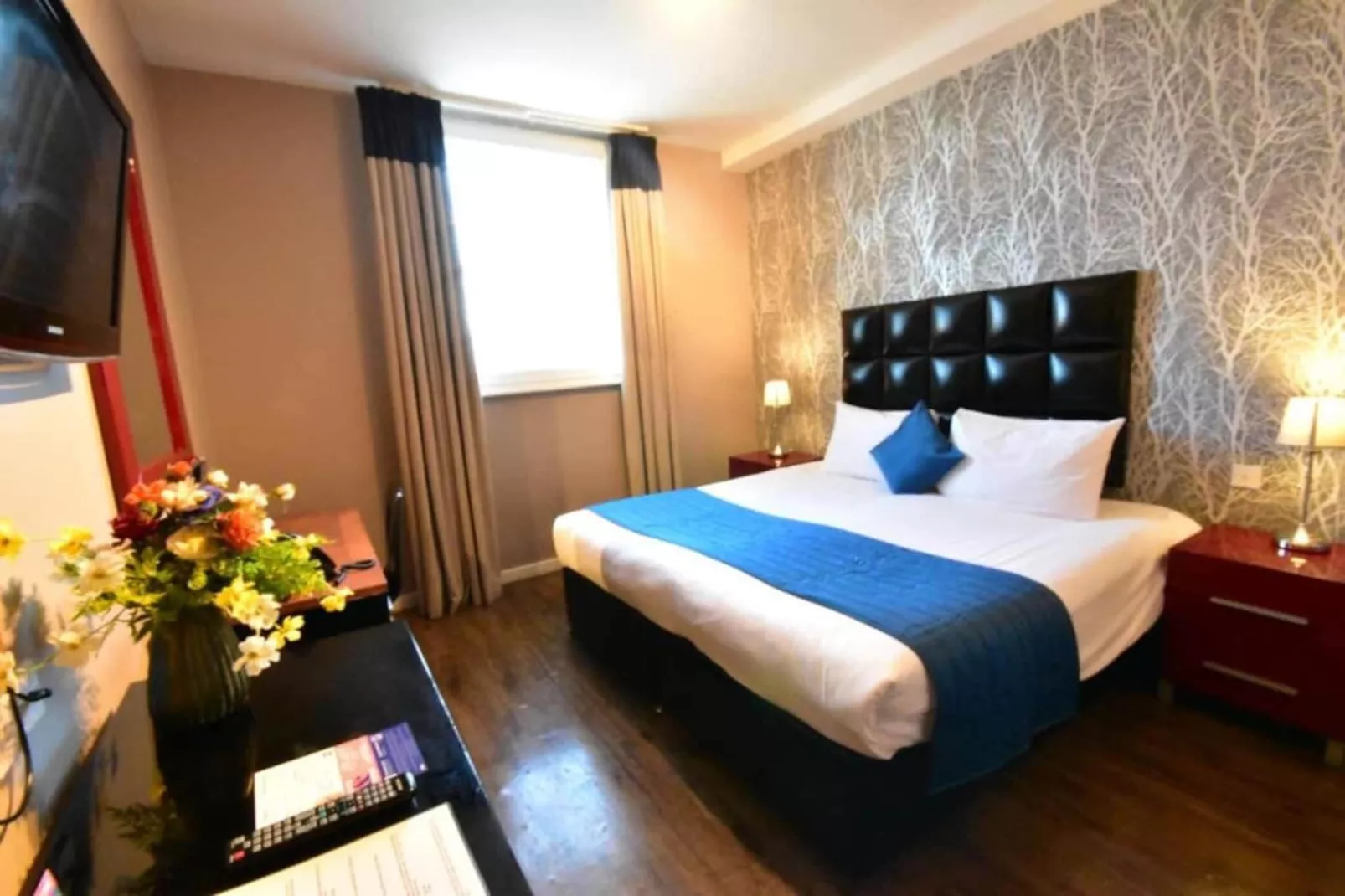 Compact Double Room - Slaapkamer