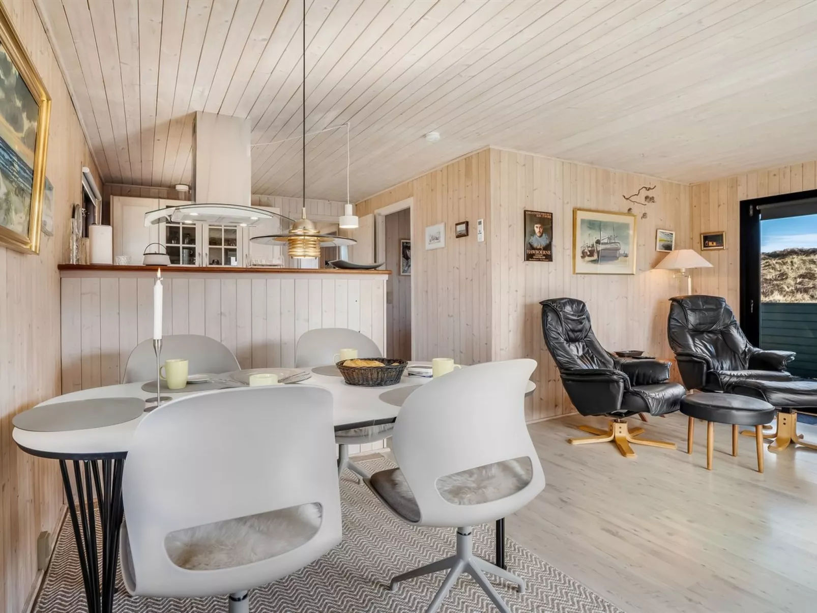 "Eida" - 400m from the sea - Binnen