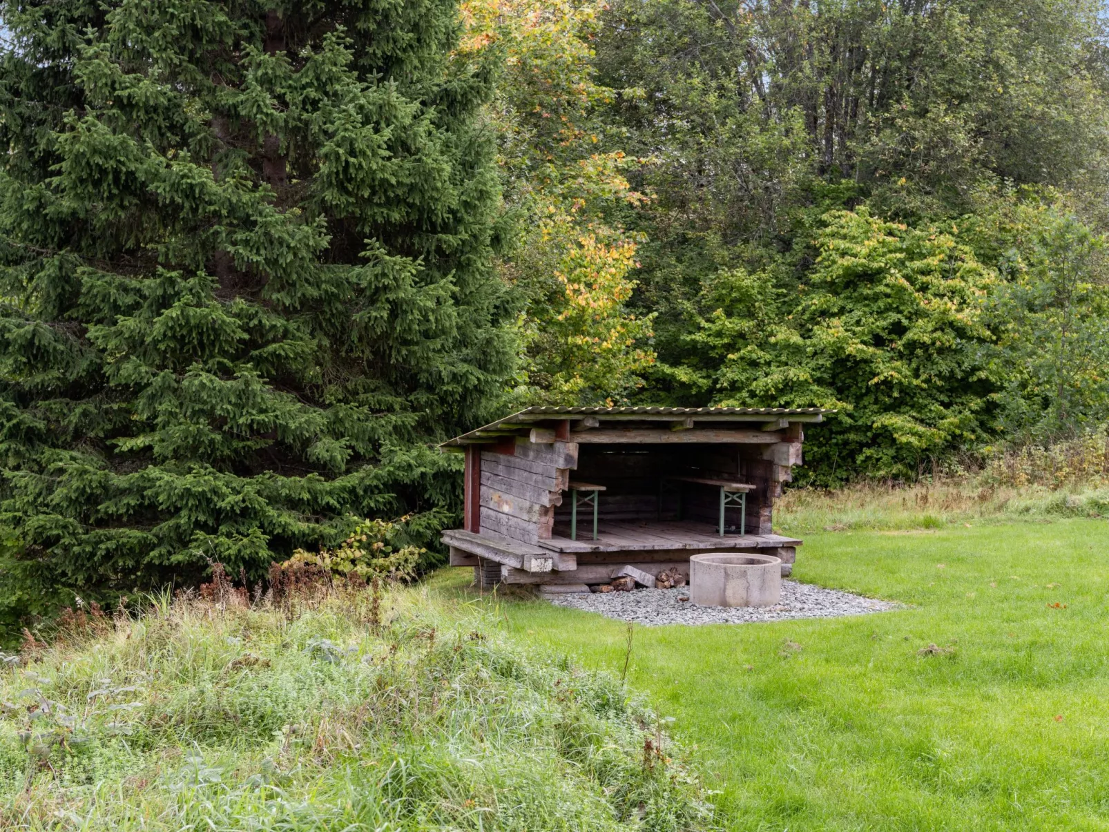Älmegården-Buiten