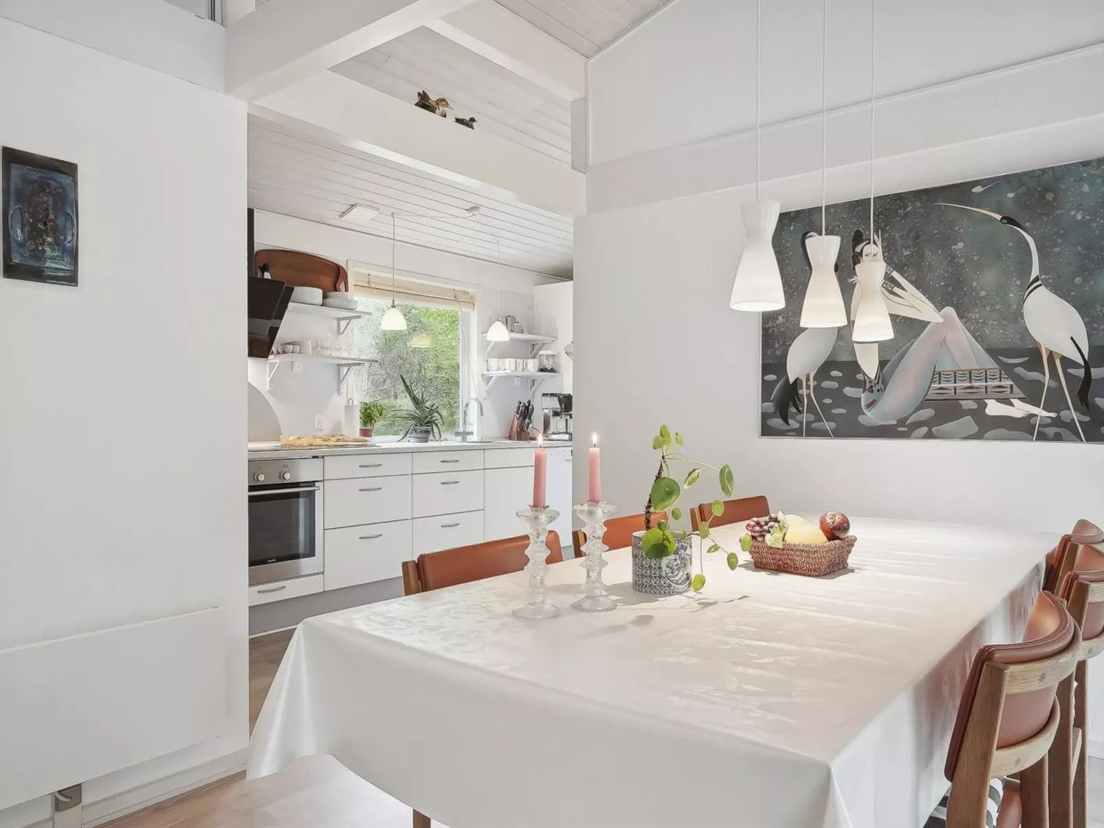 "Seraphina" - 2km from the sea - Binnen