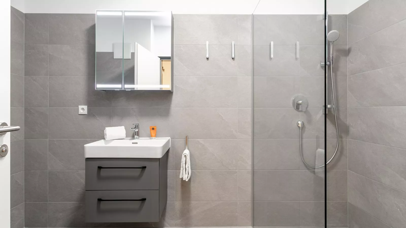 City Apartments Jenbach Top3Top4Top5 - Badkamer