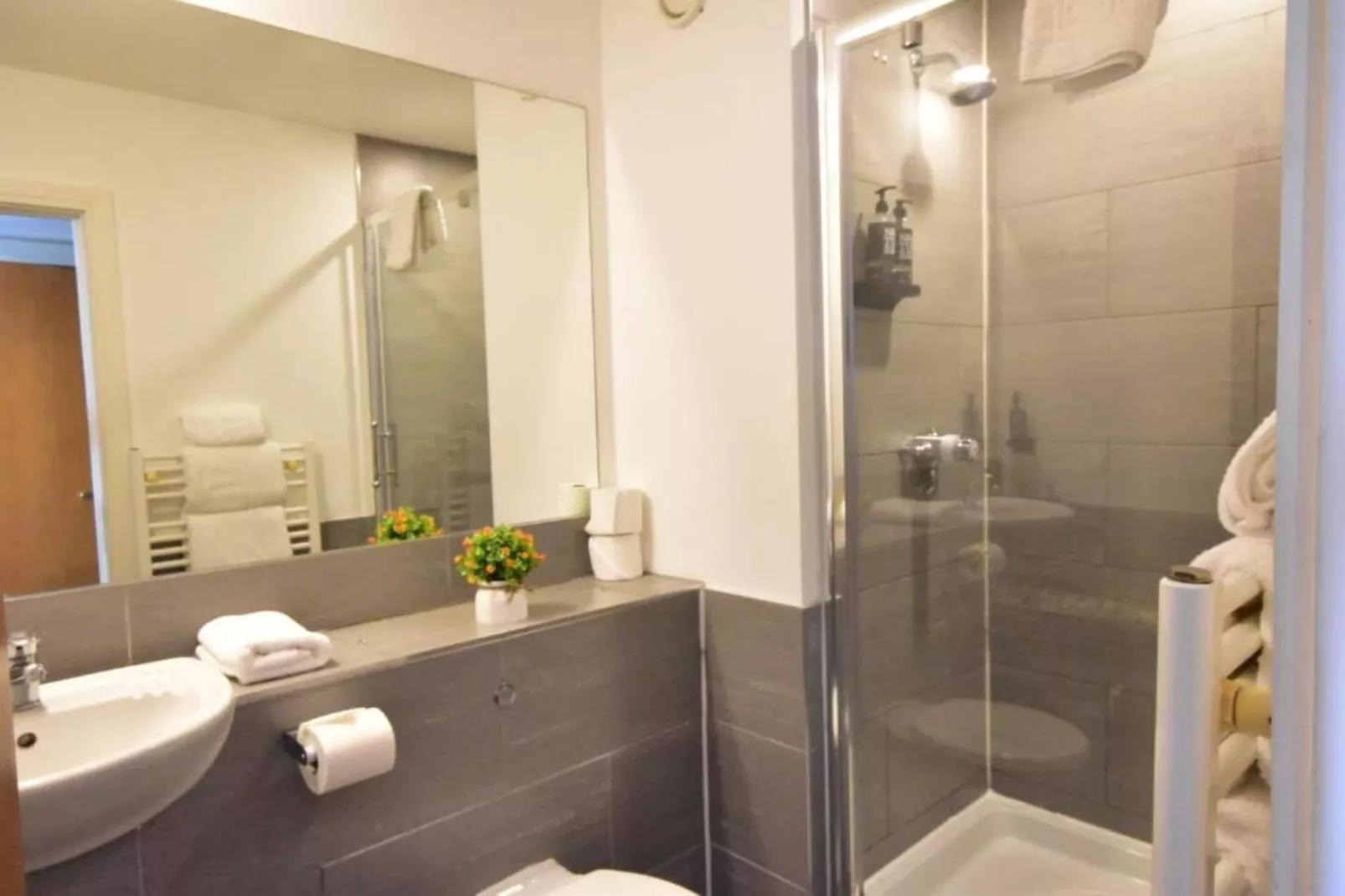 Standard Triple Room - Badkamer
