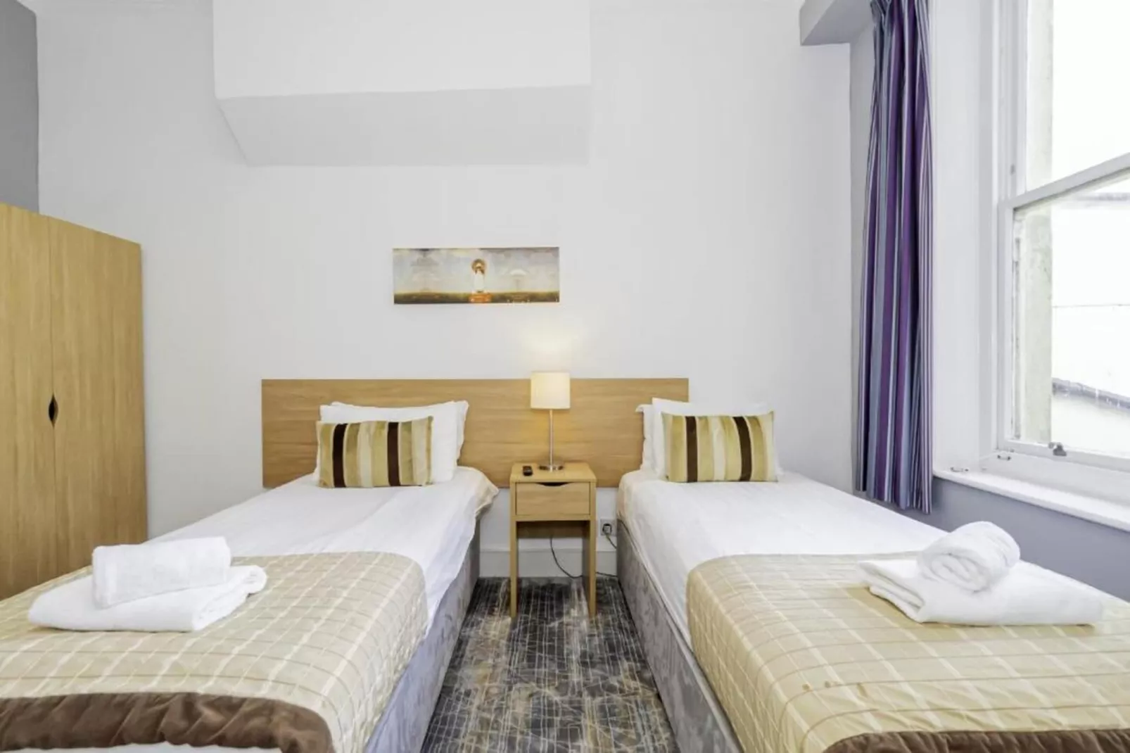 Twin Room with Sea View - Slaapkamer