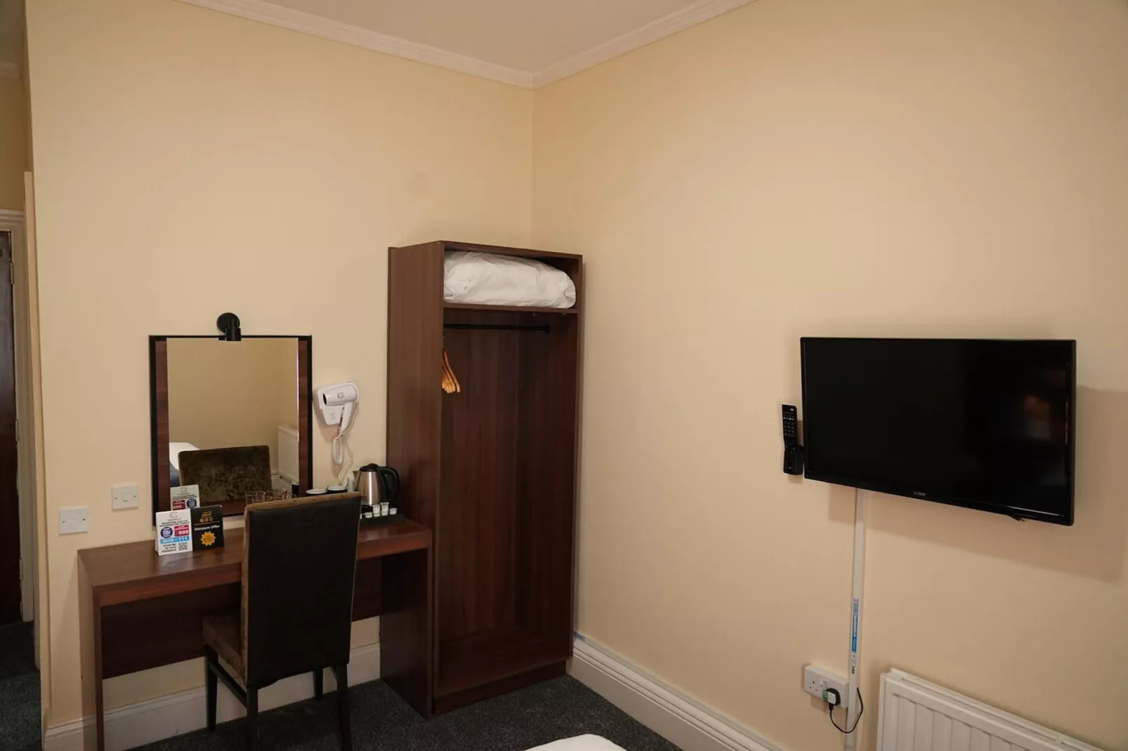 Standard Single Room - Slaapkamer