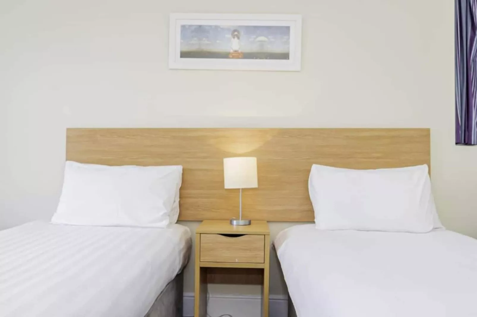 Standard Twin Room - Slaapkamer