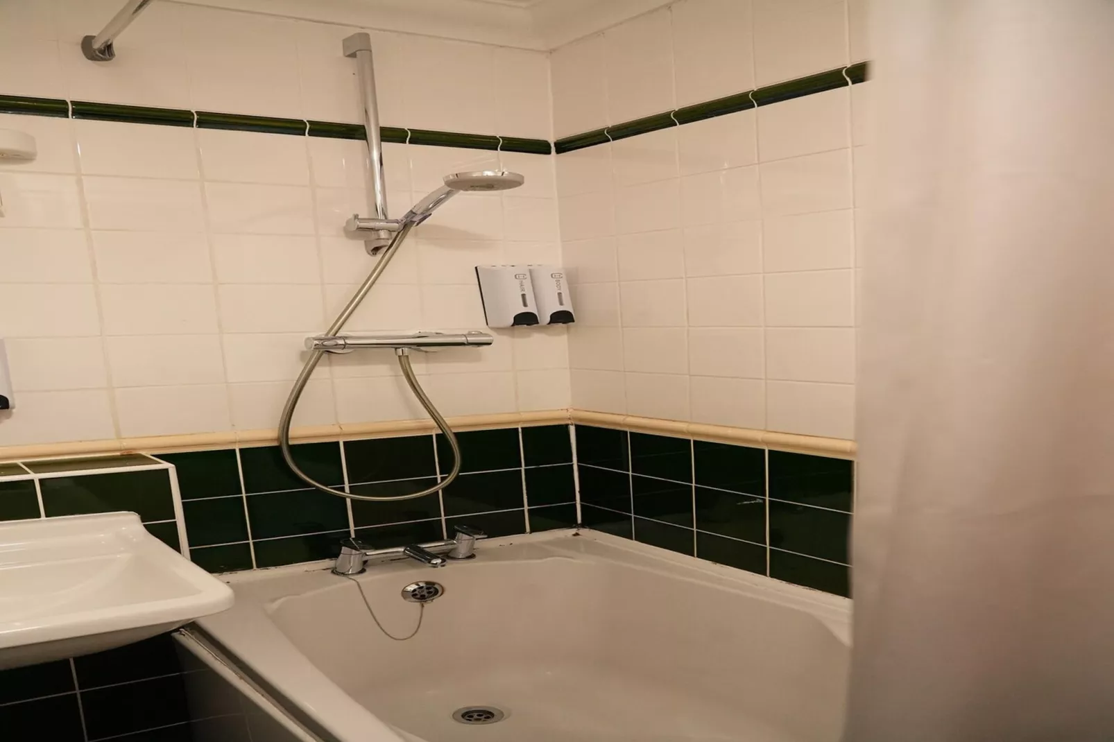 Standard Single Room - Badkamer