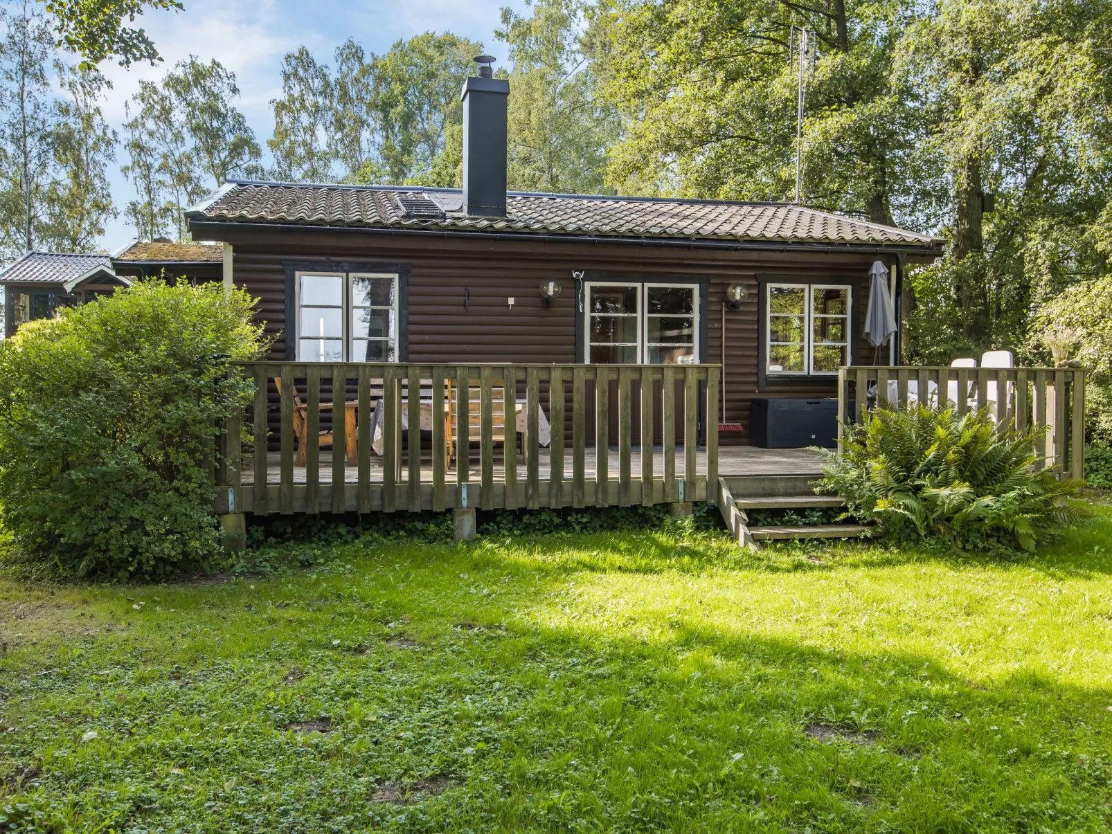 Kjuge Nya Huset (SKO181)-Buiten