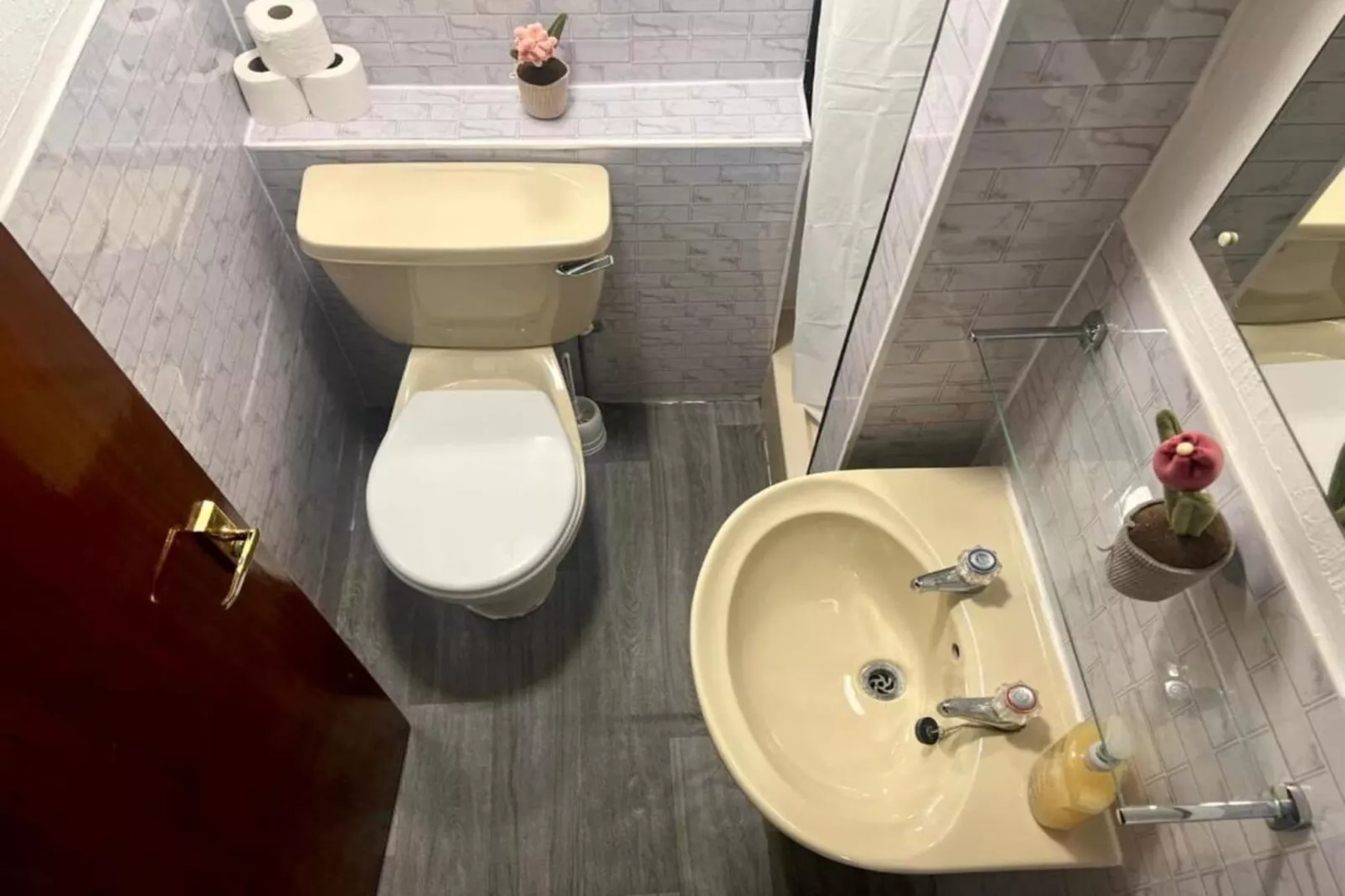 Standard Triple Studio - Badkamer