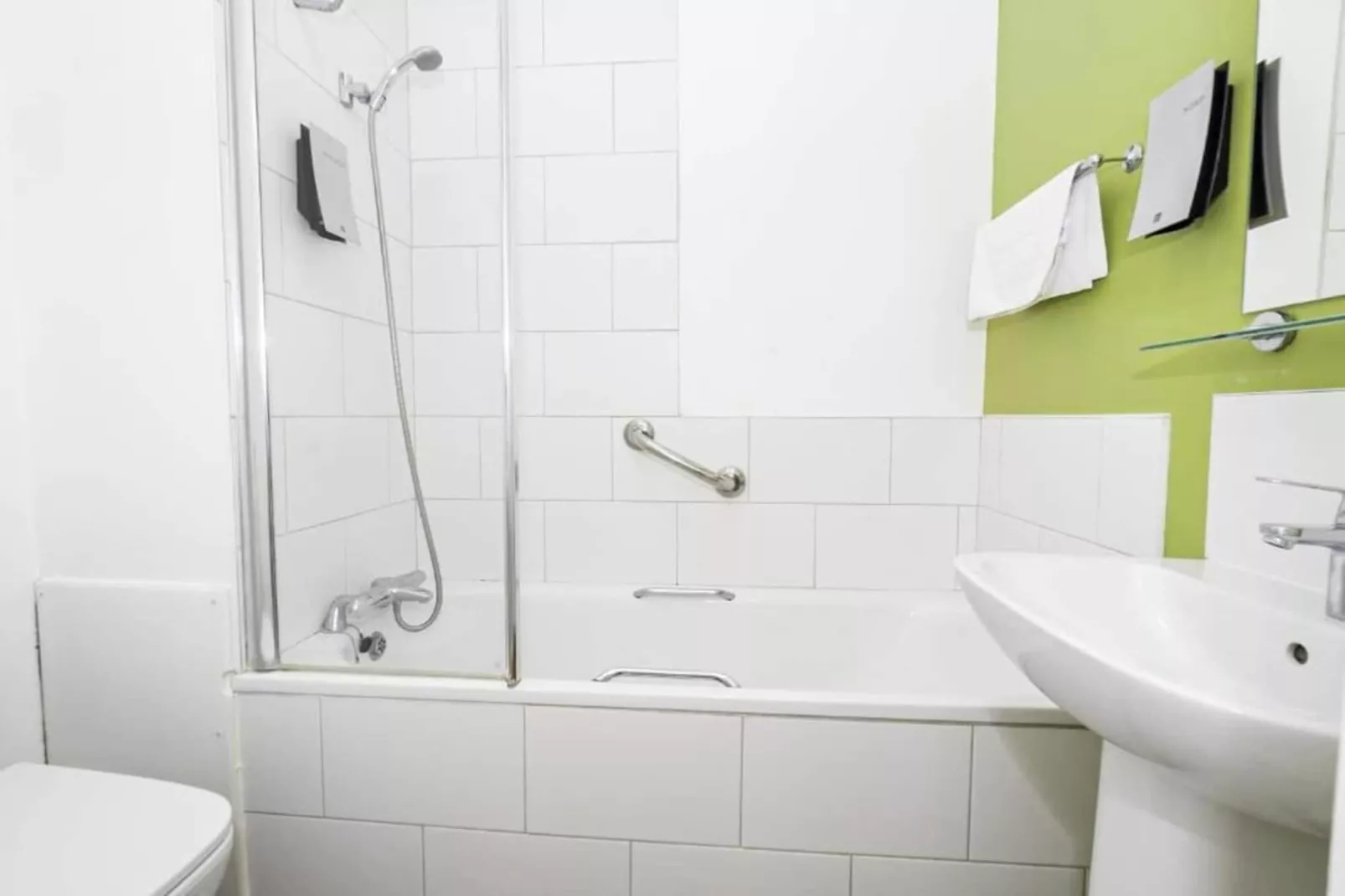 Standard Twin Room - Badkamer