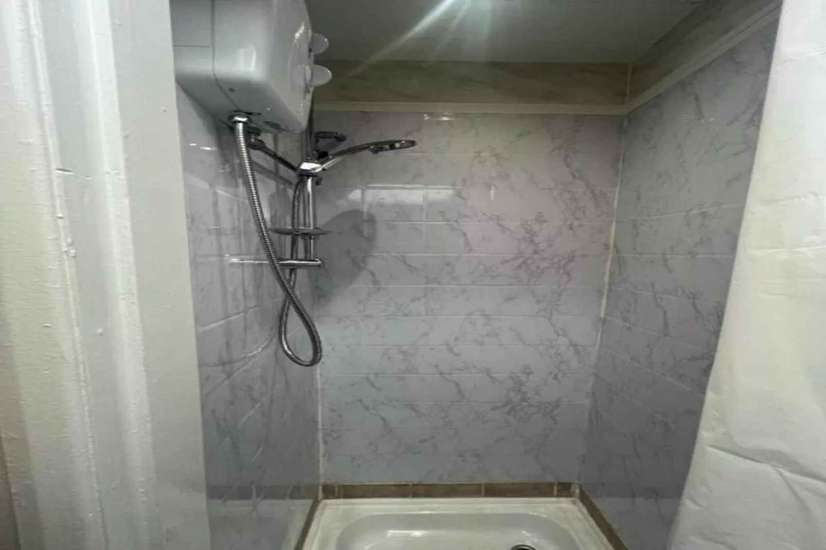 One Bed Room Apartment (4 Guest) - Badkamer
