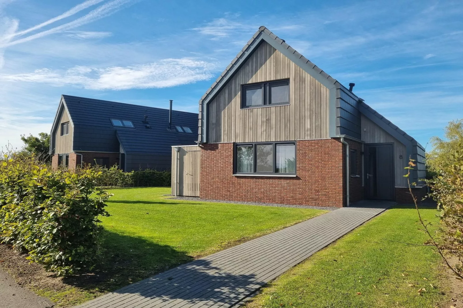Watervilla Tolve - Buitenkant zomer