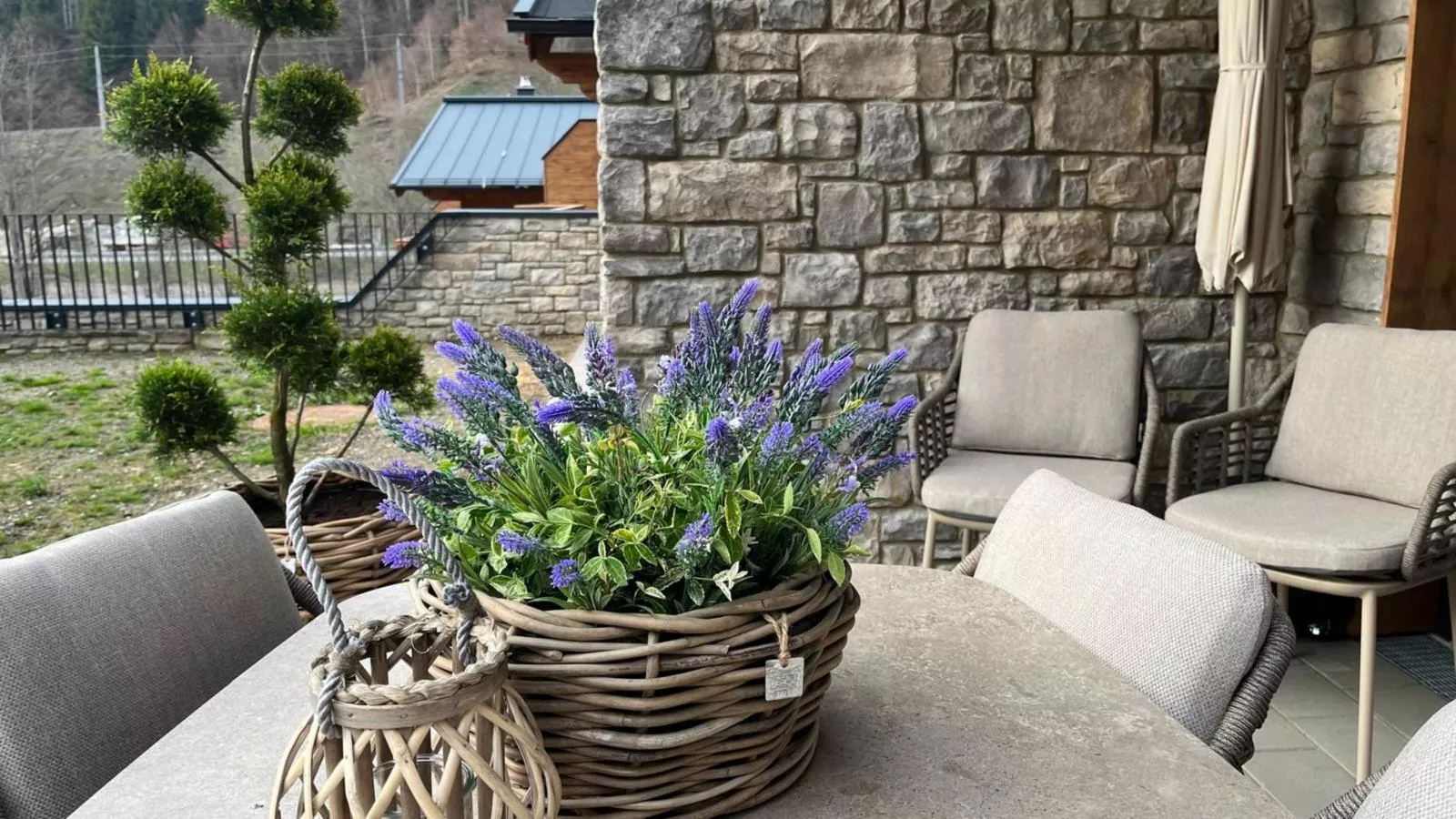 Chalet Gipfel Lodge Alpine Style - Terrasbalkon