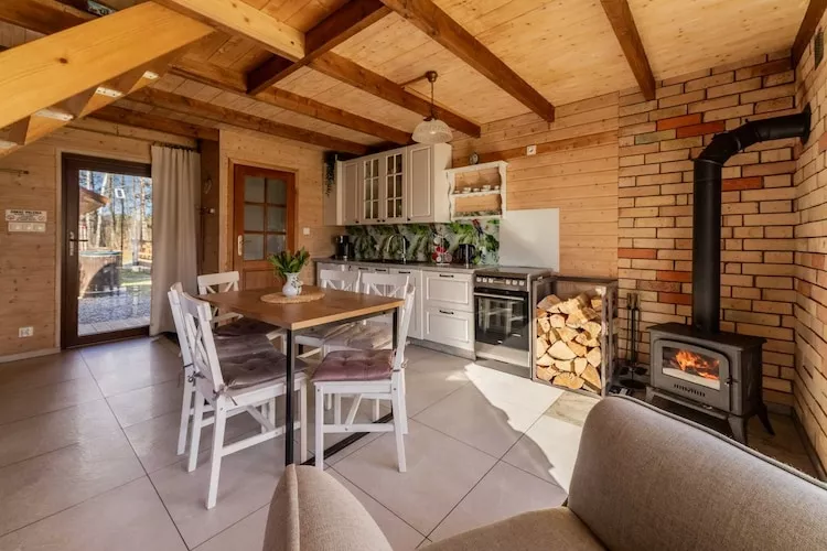 Domek wakacyjny LUX dla max 6 osób w Bałachach