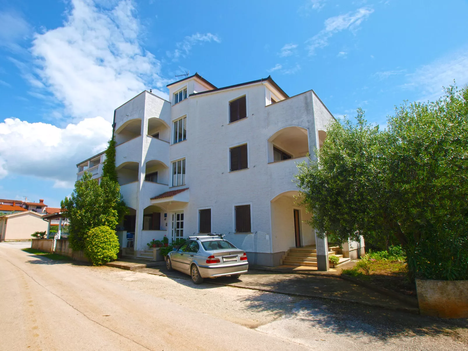 Apartment 1842