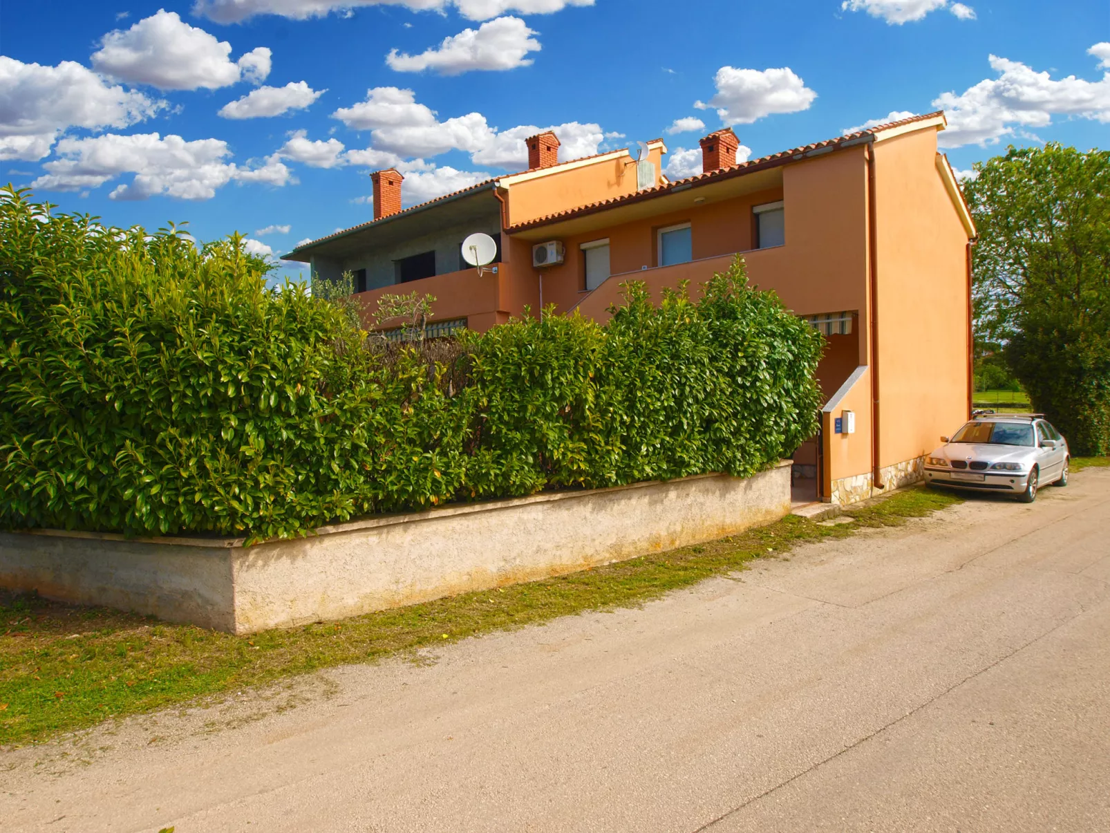Apartment 1858