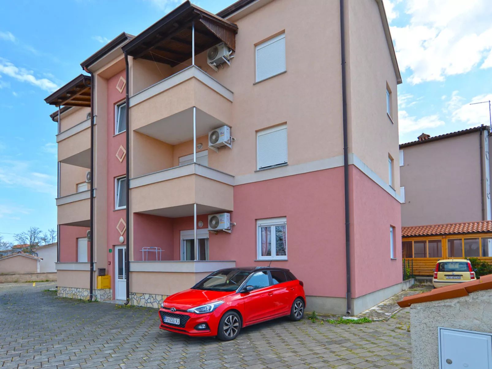 Apartment 2232
