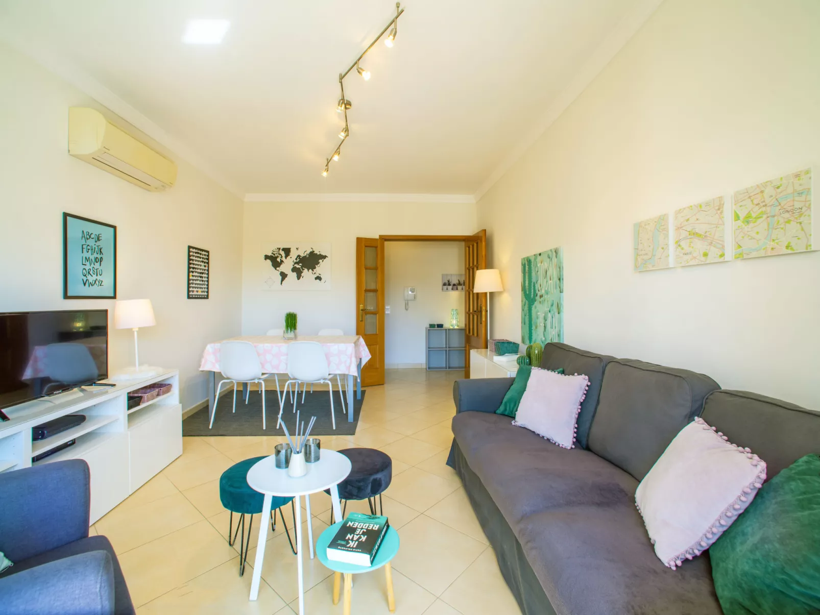 Sunny Beach Diamond-Binnen