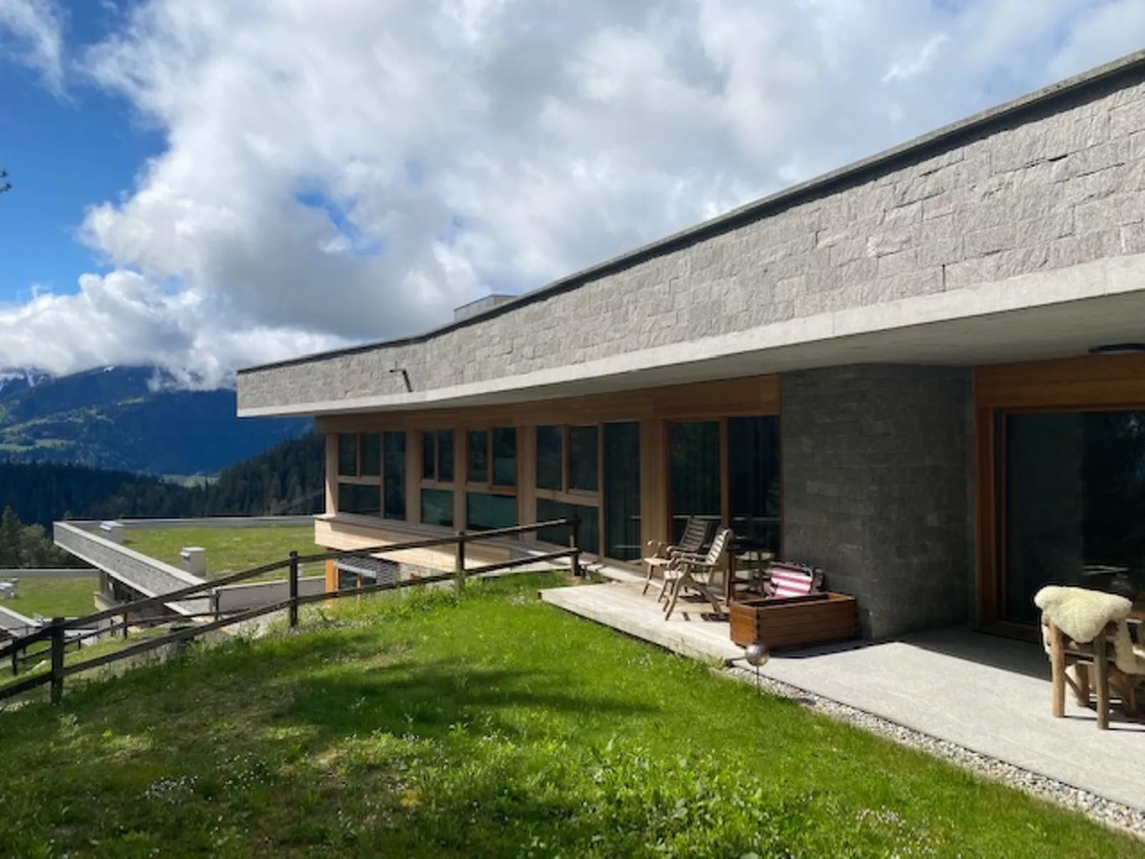 Alp Resort Ski In/Ski Out, (Laax Murschetg). 4.5 Zimmerwohnung