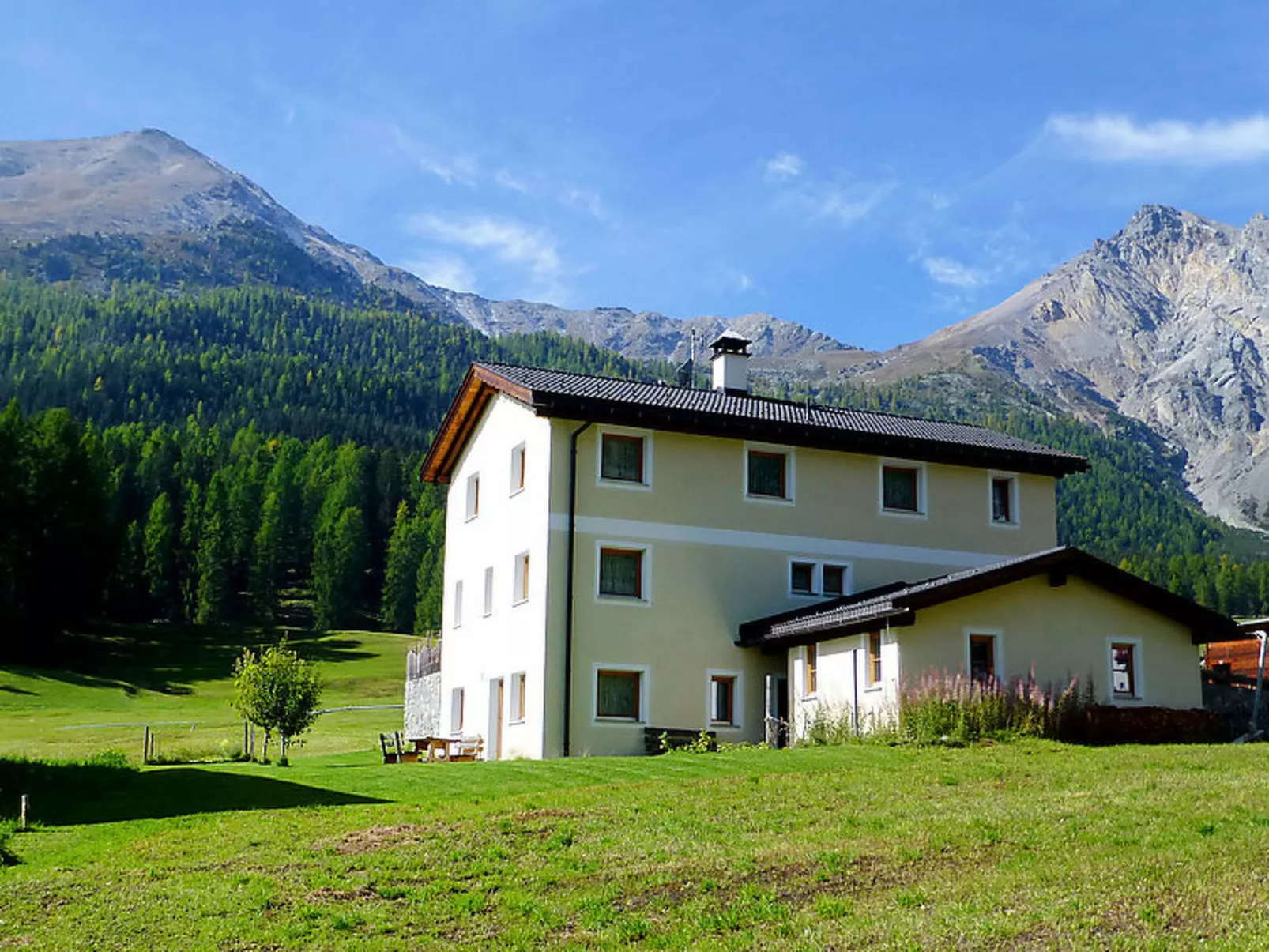 Villa Kuntner Bund, (Tschierv).