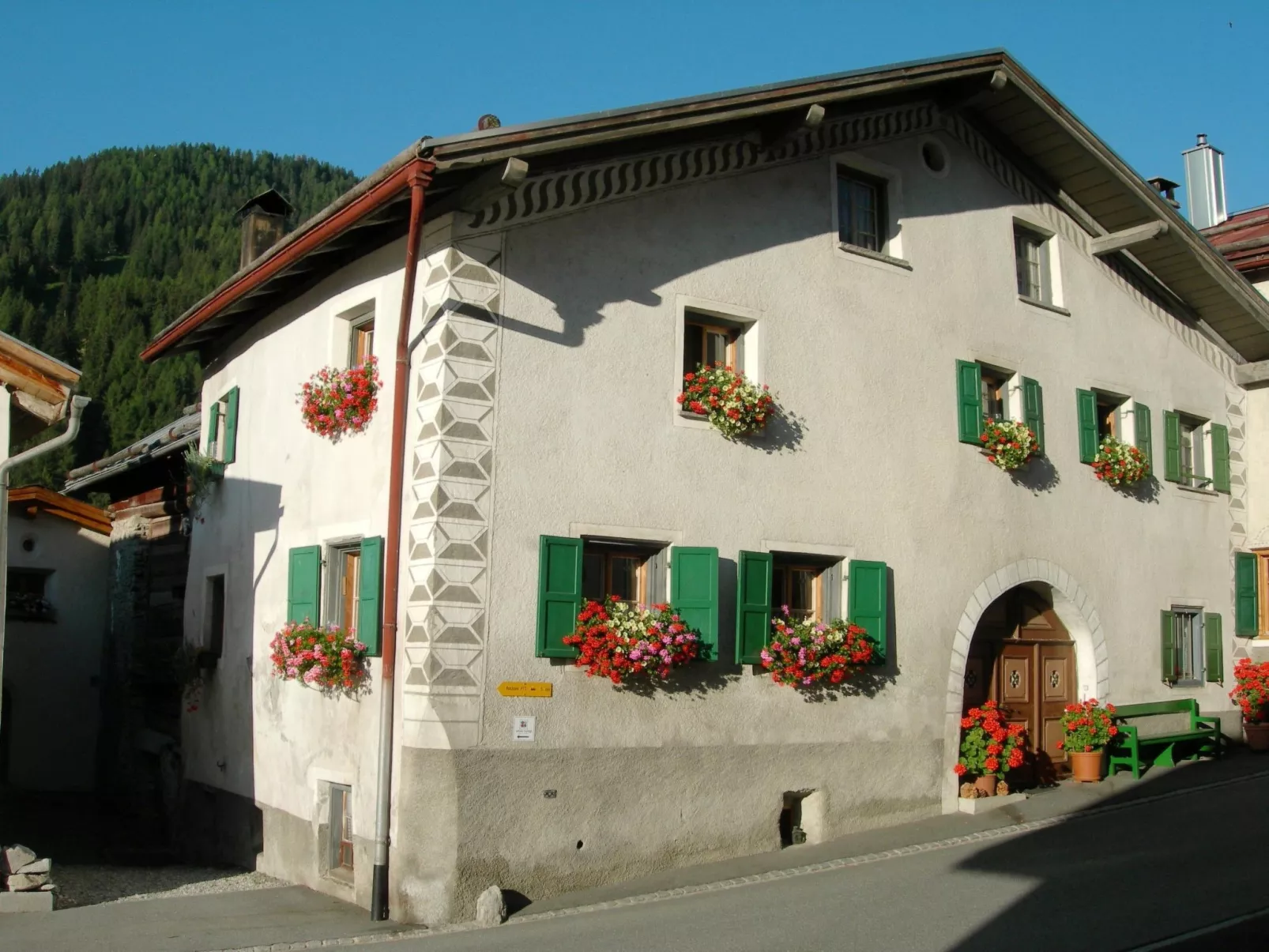 Melcher Jon & Brigitte - Bauernhaus, (Valchava).
