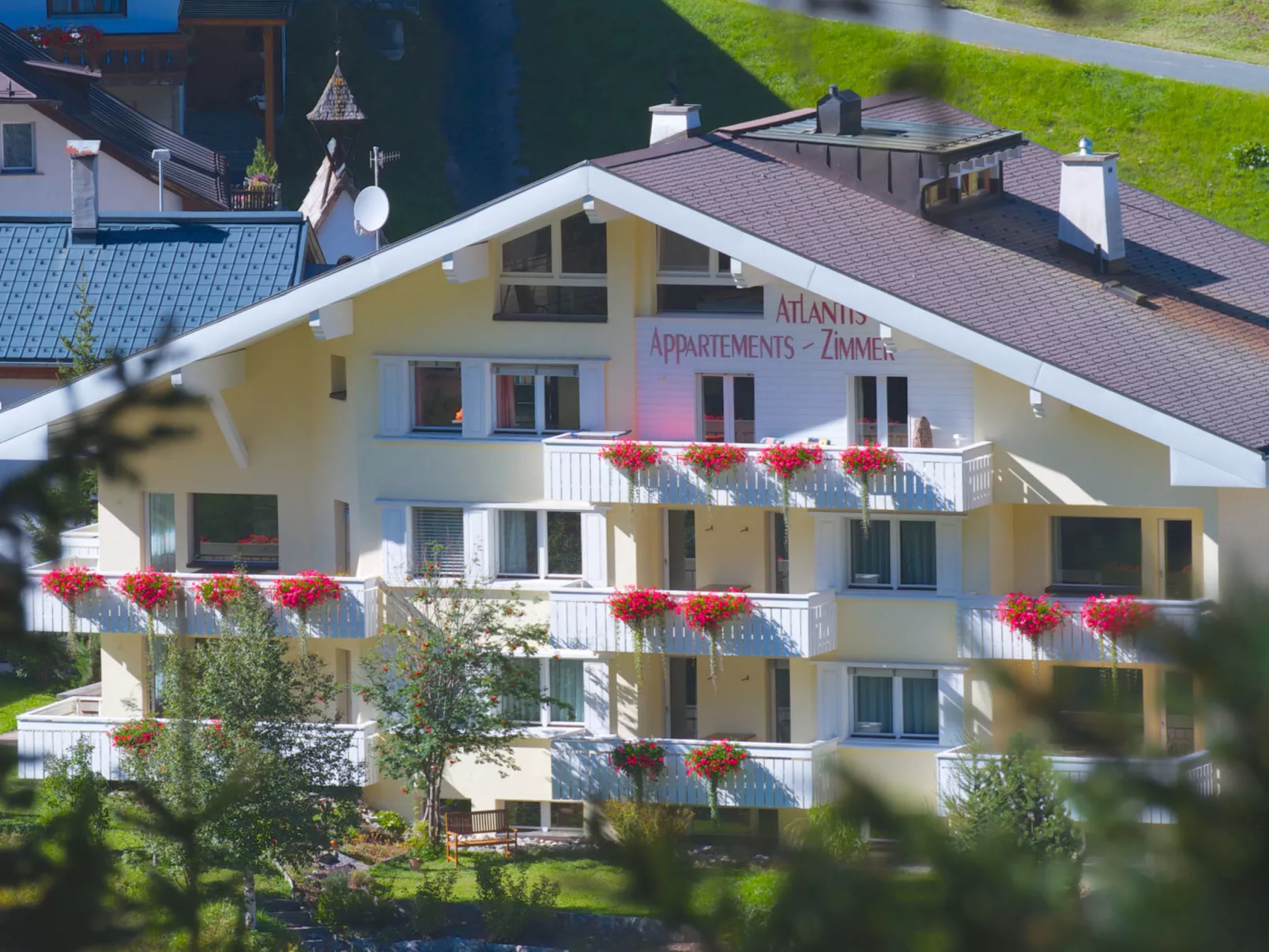 Atlantis Apartments, (Samnaun-Ravaisch).