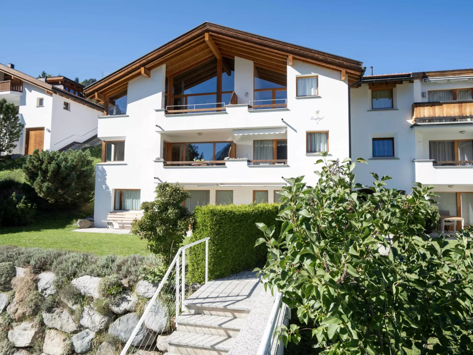 TRAFÖGL, (Scuol).