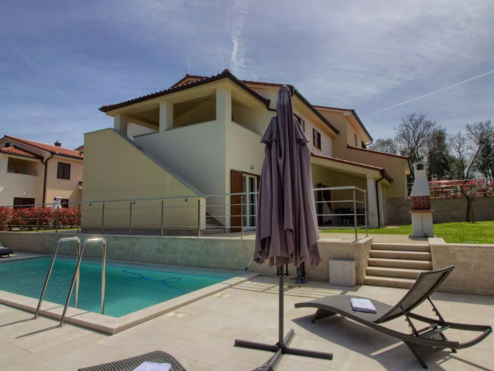Villa Aurora